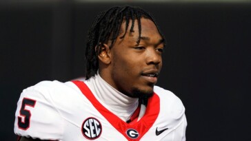 georgia-football-star-rodarius-thomas-being-held-without-bail-after-arrest-on-family-violence-charges