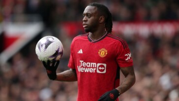 transfer-talk:-man-united-look-to-give-up-wan-bissaka-for-mazraoui