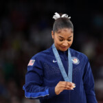 jordan-chiles-issues-statement-on-medal-controversy,-calling-it-‘devastating’-and-‘unjust’