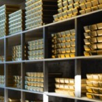 should-americans-wait-for-the-election-before-moving-into-gold-and-silver?