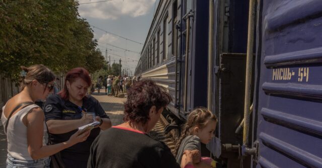 ukraine-urges-evacuation-of-pokrovsk-as-russian-army-approaches