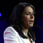 trump-enlists-former-dem-rep.-tulsi-gabbard,-who-brutally-attacked-kamala-harris’-record-on-stage-in-2019,-for-debate-prep-at-mar-a-lago 