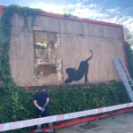 london-zoo-removes-banksy-mural-after-mobbed-by-visitors:-‘banksy-woz-er’