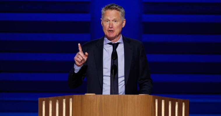 watch:-nba-coach-steve-kerr-says-it’s-time-for-trump-to-go-‘night-night’-during-bizarre-dnc-joke,-sparks-backlash