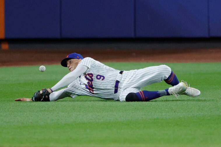 mets’-make-comedy-of-errors-with-series-of-bizarre-miscues-in-loss