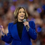 kamala-harris-snubs-the-obamas-by-leaving-chicago-for-milwaukee-before-they-deliver-dnc-keynote-speeches