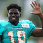 fins’-hill-skips-team-drills-in-practice-with-bucs