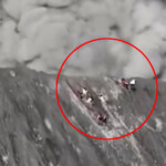 panicked-hikers-scramble-down-mountain-as-they-try-to-escape-erupting-volcano-in-indonesia