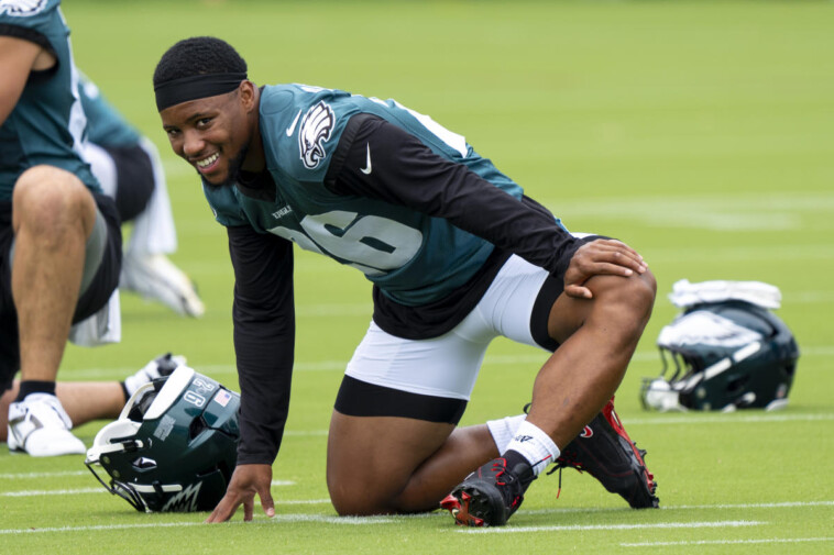 eagles-bucked-a-trend-by-betting-big-on-rb-saquon-barkley-here’s-why-they’re-confident-it’ll-pay-off.