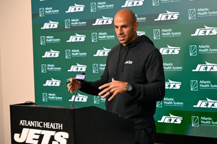 why-robert-saleh-gave-jets-heavy-workload-during-preseason