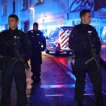 3-dead,-several-injured-after-knife-wielding-maniac-attacks-festival-in-german-city:-cops