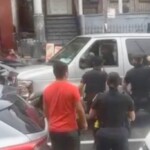 wild-video-shows-nypd-helplessly-trying-to-stop-nyc-van-thief-from-smashing-into-cars