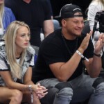 patrick-mahomes’-wife-hit-with-huge-backlash-after-liking-pro-trump-post,-drops-bomb-on-‘haters’-trying-to-cancel-her