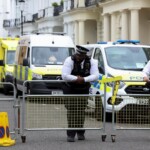 uk-notting-hill-carnival-chaos-leaves-3-people-stabbed,-90-arrested,-15-police-officers-assaulted