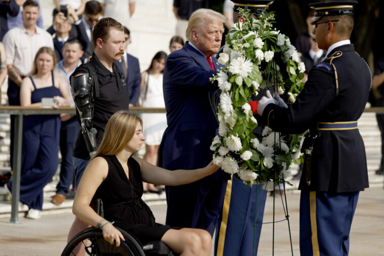 trump-visits-arlington-national-cemetery-to-honor-13-us.-troops-killed-in-2021-terrorist-attack