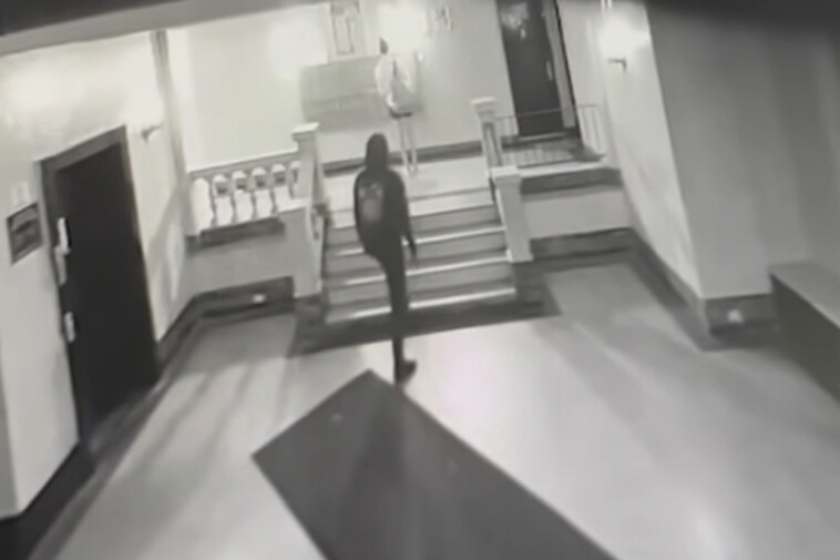 terrifying-video-shows-brooklyn-woman-followed-into-building,-choked-by-creep