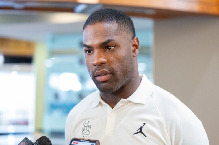 oklahoma-assistant-demarco-murray-suspended-over-recruiting-violations