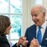 politico-claims-jd-vance-‘tries-to-tether-harris’-to-the-biden-harris-administration