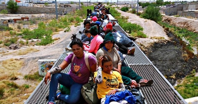 reports:-despite-warnings-of-fraud,-biden-harris-resume-parole-pipeline-for-migrants