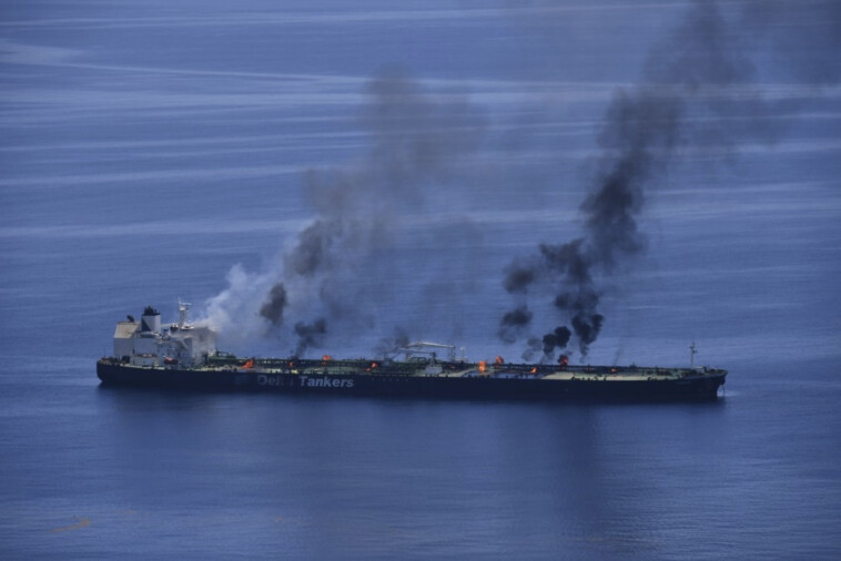 houthis-board-massive-oil-laden-tanker-and-set-explosives,-chant-‘death-to-america’-as-ship-detonates