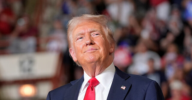 poll:-donald-trump-leads-harris-in-7-battleground-states-where-race-was-closest-in-2020