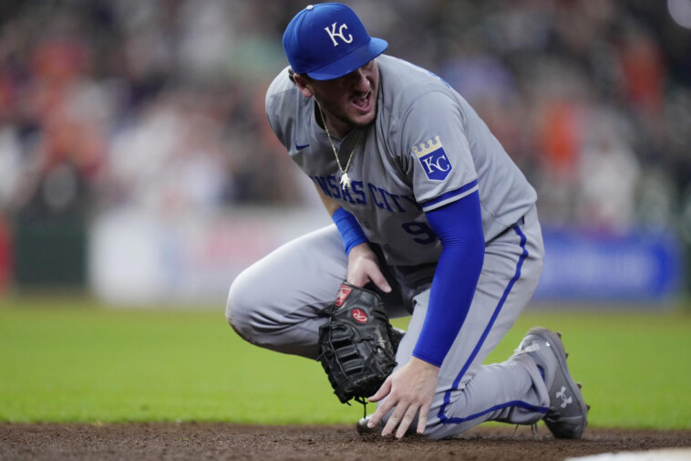 royals-first-baseman-vinnie-pasquantino-will-miss-6-8-weeks-with-broken-thumb-after-disastrous-play