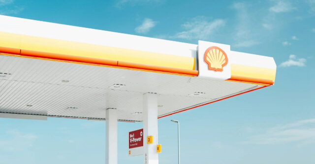 report:-shell-plc-to-slash-several-departments’-workforces-by-20%