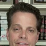 scaramucci:-trump-has-a-‘problem-reading-and-probably-various-learning-disabilities’