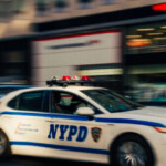 police:-nyc-subway-rider-stabbed-in-random-attack,-suspect-on-the-loose