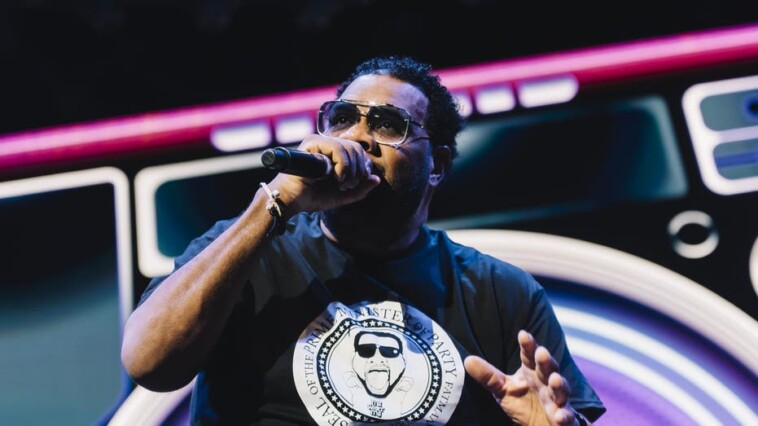 rapper-fatman-scoop-dead-at-53-after-collapsing-onstage-during-concert