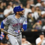 jd.-martinez-trying-to-keep-mets-in-hunt-during-tight-nl-wild-card-race