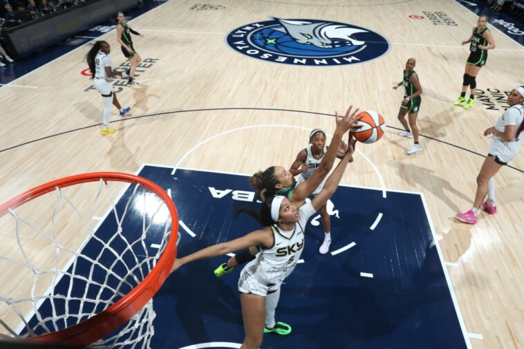 angel-reese-breaks-wnba-single-season-rebound-record:-knew-it-would-‘translate-right-away’