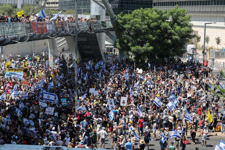 court-orders-striking-israeli-protesters-back-to-work-as-demonstrations-rage-on