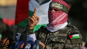 hamas-seems-to-suggest-6-israeli-hostages-deliberately-executed,-remaining-could-be-killed-if-israel-gets-too-close