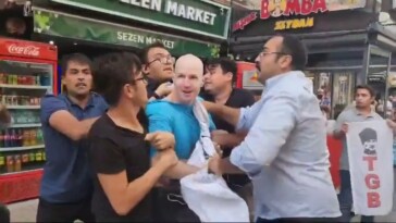 two-us-servicemen-violently-attacked-in-turkey-by-anti-american-protesters-in-shocking-video:-‘yankee,-go-home!’