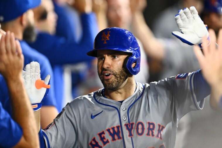 mets-to-be-without-jd.-martinez-for-red-sox-opener-monday