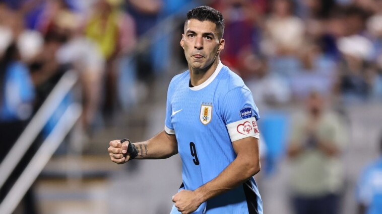 suarez-to-retire-from-uruguay-with-record-69-goals