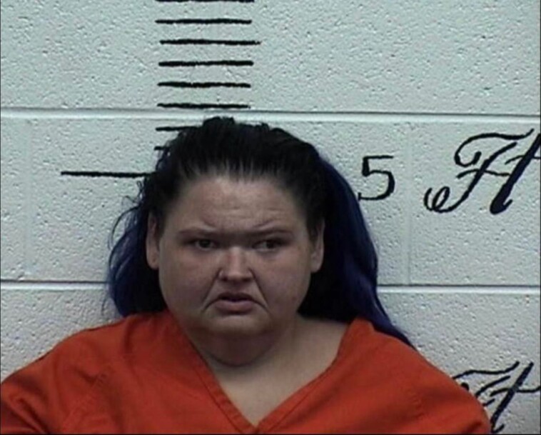 ‘1,000-lb.-sisters’-star-arrested-at-zoo-for-drug-possession,-child-endangerment:-police