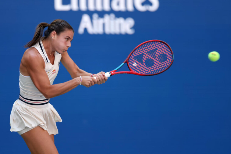 us-open:-usa’s-emma-navarro-rallies-from-5-1-second-set-deficit-to-stun-paula-badosa-for-first-trip-to-semifinals