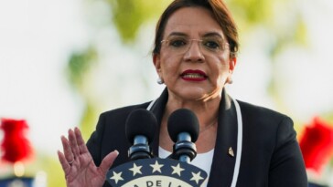 honduras’-president-is-asked-to-resign-after-corruption-scandal-she-says-is-a-plot-to-oust-her