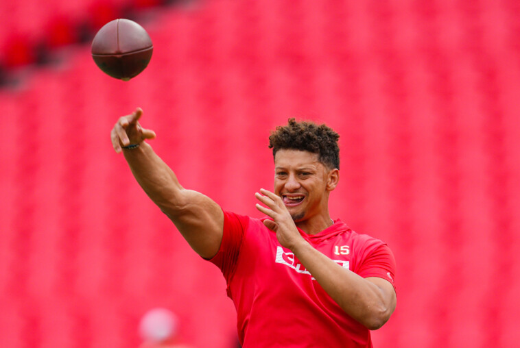 chiefs-vs.-ravens-player-props:-why-patrick-mahomes-will-thrive-through-the-air