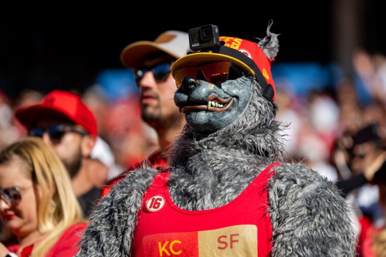 nfl-superfan-‘chiefsaholic’-gets-17.5-years-in-prison-for-robberies