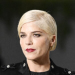 watch:-actress-selma-blair-slams-anti-israel-protesters:-‘i stand-with-israel’