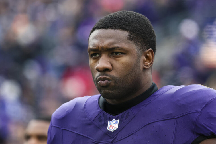 ravens-lb-roquan-smith-hints-at-revenge-after-chiefs-te-shoves-him-on-the-sideline