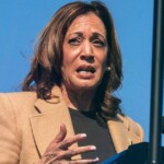 cnn-political-director-points-out-‘trouble-sign-for-harris’-in-new-poll