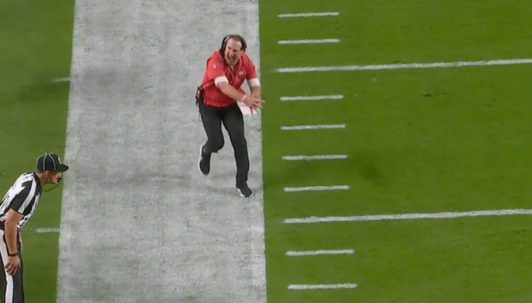 referees-grant-chiefs-timeout-that-confused-everyone-in-nfl-season-opener:-‘can’t-do-that’