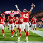 nfl-fans-get-introduced-to-chiefs-running-back’s-pet-alligator-crocky-j:-‘would-die-for-him’