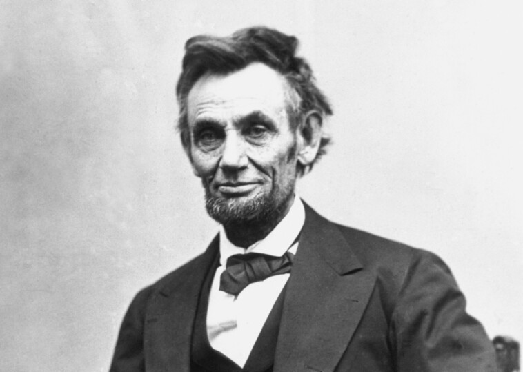 new-documentary-probes-whether-abraham-lincoln-was-a-‘lover-of-men’