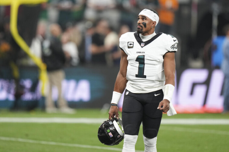 eagles-start-off-season-with-terrible-jalen-hurts-int-and-fumble-on-shotgun-snap