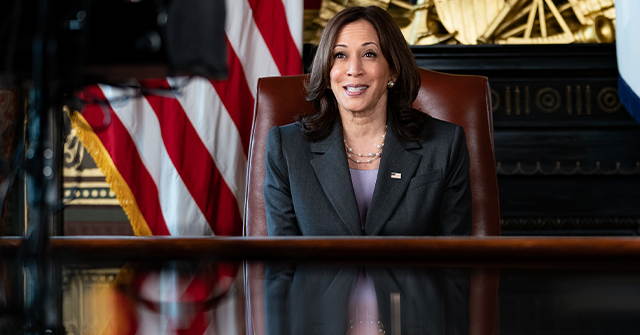 campaign-staff-claim-kamala-harris-reversed-her-2019-pledge-to-ban-plastic-straws